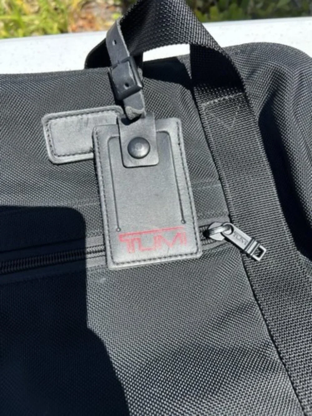 Tumi Messenger Bag Log Laptop Briefcase Style Nylon Crossbody Strap Made in USA